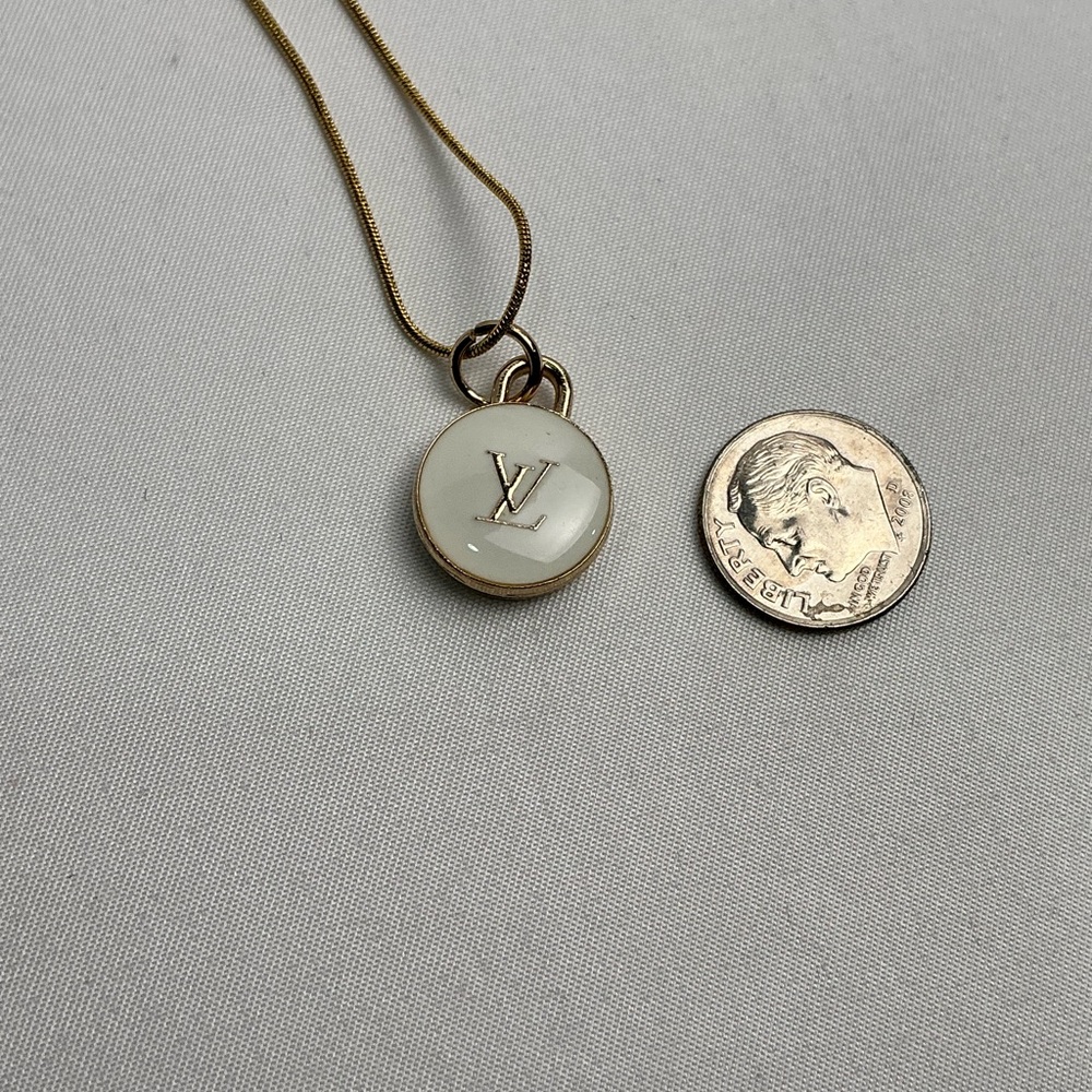 Louis Vuitton Gold and White Pendant Gold Necklace - Picture 3 of 5